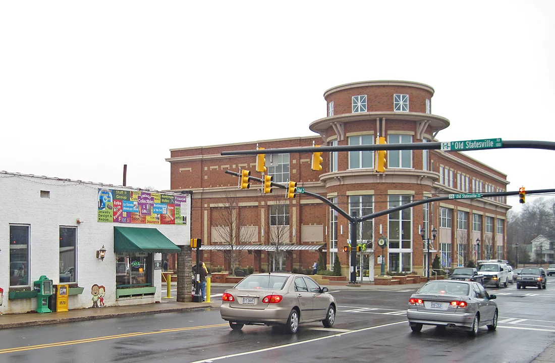 We make moving simple, fast, and stress-free for families and businesses across Huntersville, NC